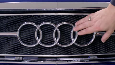 So sieht das Neue AUDI Marken Logo 2023 aus | Details Infos Design Unterschiede