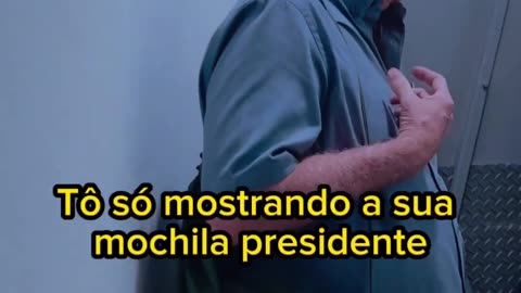 A mochila do Bolsonaro