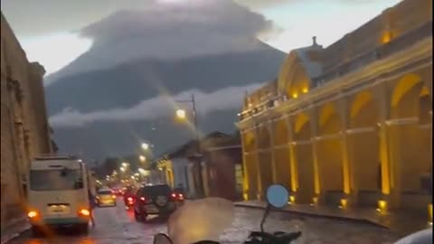 @amuse Real? Lightning and volcano combine for stunning scene From AccuWeather