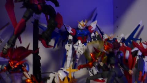 ENORMOUS GUNDAM ROOM COLLECTION!