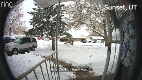 Neighborhood Stories | Little Girl Crosses Paths With A Bobcat