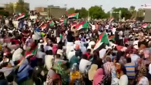اغانى سودانية 2020 بكاء الشعب السوداني مع اغنيه احمد امين