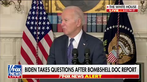 🚨Real exchange just now between Joe Biden starts wagging finger and yelling defensively at press