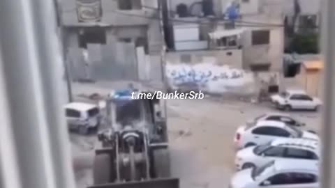 ►‼️❗️🇮🇱🇵🇸 The Israeli army destroys citizens'vehicles parked in the Nour Shams camp