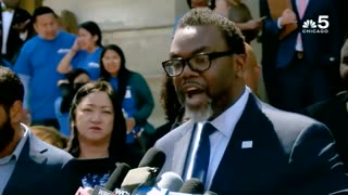 Mayor-elect Brandon Johnson doubles down on defending the rioters