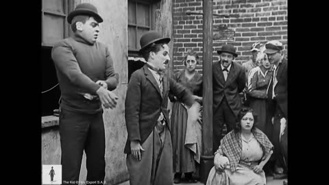 Charlie Chaplin - The Kid - Fight Scene