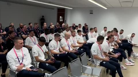 Inside a #FIFAWorldCup Team Arrival Meeting 🤳