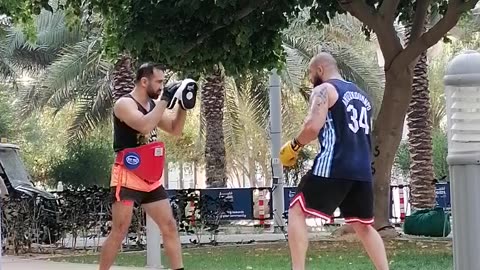 In Dubai park fighting