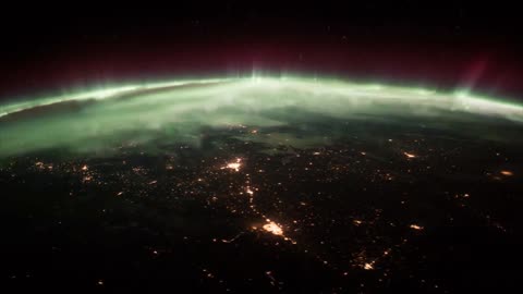 Awe-Inspiring Auroras: Witness the Dazzling Display of Northern Lights!