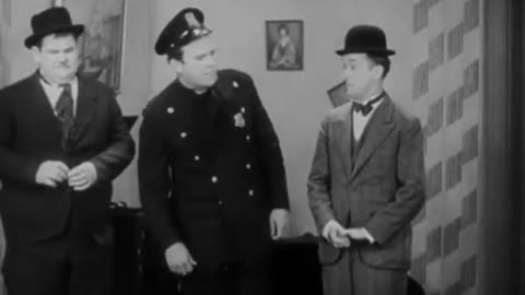 Unaccustomed As We Are - Laurel and Hardy