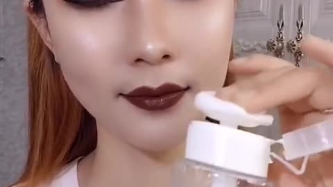 Professional makeup artist, beauty secrets, look beautiful, lips hack,eye makeup