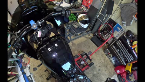 How to remove fuel tank on a Harley-Davidson M8 softail