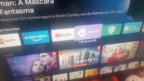 Assista a canais de TV ao vivo em seu TV Box ou TV com Android com o TV Express