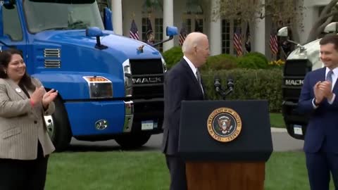 Why Does Biden Look so Lost All the Time?