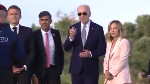 Everyone freaking out about that Biden clip at G7