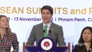 Trudeau's Brain Freezes When He's Asked About The Chinese Genocide Against Uyghur Muslims