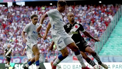 TORCIDA APOIA DECISÃO DO TIME VASCAÍNO DE NÃO JOGAR! noticias do vasco! vasco hoje