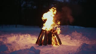 Relaxing Campfire in The Snow Sounds