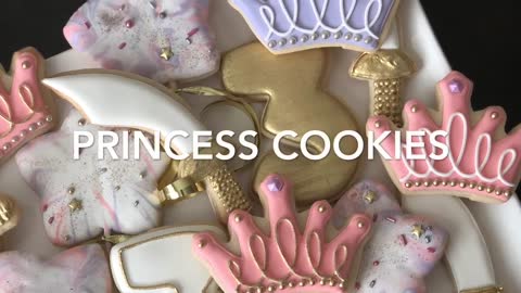 How to Decorate Princess Cookies