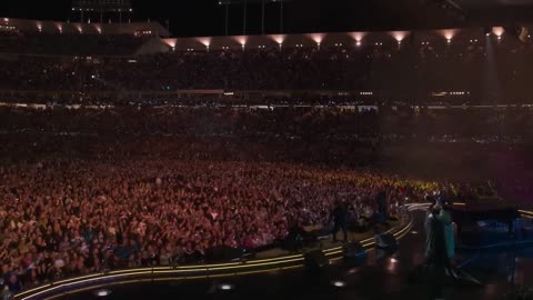 'Cold Heart' with Dua Lipa - Elton John Live- Farewell from Dodger Stadium - Disney+