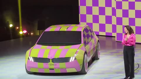 BMW Announce The world's FIRST fully color-changing car