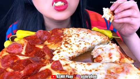PEPPERONI & CHEESE PIZZA 🍕 compilation asmr mukbang pizza eating (asmr sounds) 🧀🍕