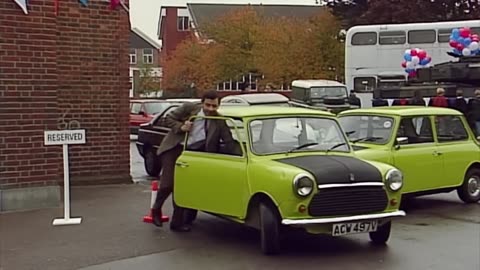 MR BEAN FUNNY ARMY CLIPS