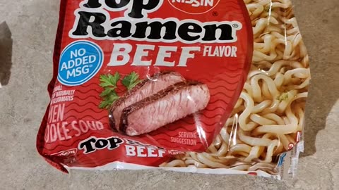 Eating Nissin Top Ramen Beef Flavor, Dbn, MI, 10/28/23