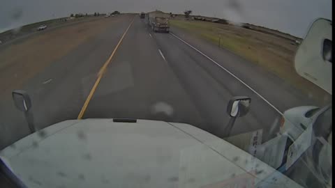 RV cuts off semi then crashes