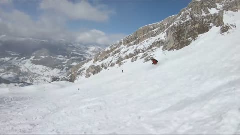 Candide Thovex - A bit of skiing