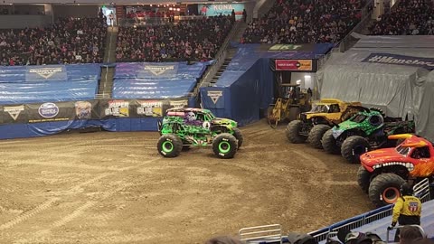 monster jam grave digger free style by weston Anderson in Milwaukee