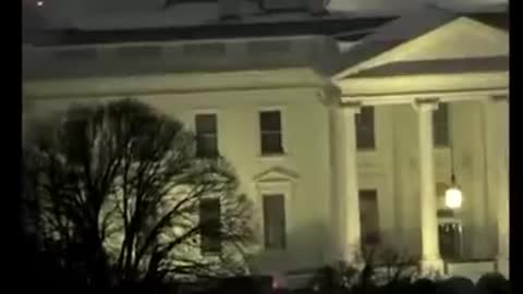 Interior Walls Of White House Have Been Prepared for Demolition?