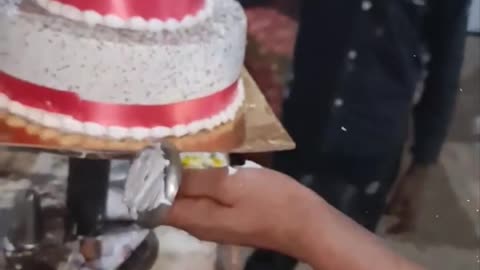 How to make birthday cake...