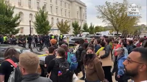 Pro-ceasefire protesters demand end to Israel-Hamas conflict on Capitol Hill