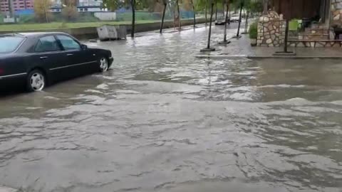 Durrës wakes up flooded