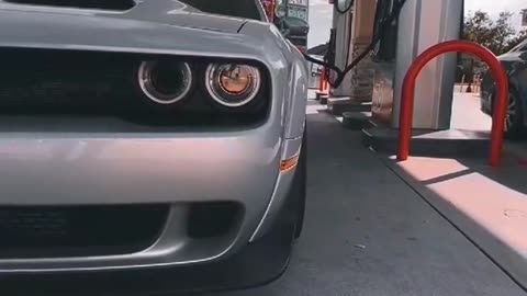 Dodge Challenger SRT