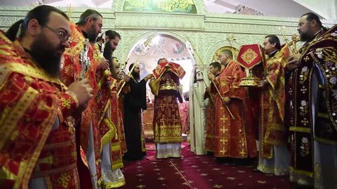 Ereticii Ecumenisti Vladimir al Moldovei si Petru de Hincu POMENIND pe Ereticul Ecumenist Kiril