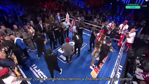 ¡Victoria! ¡Vasyl Lomachenko derrotó a Zhemaine Ortiz por puntos!