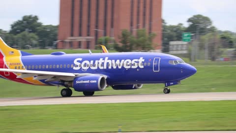 Southwest Boeing 737-800departing St Louis Lambert Intl - STL
