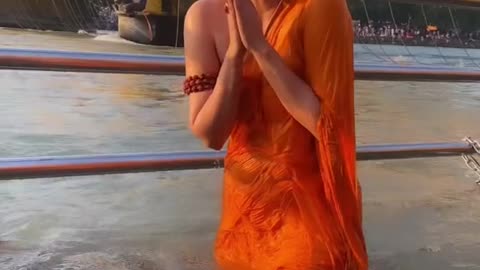 Ganga ghat bath snan