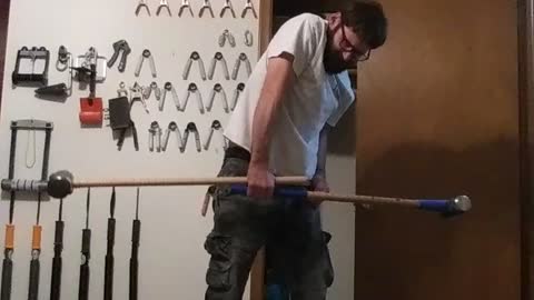 Sledgehammer Squeeze lift