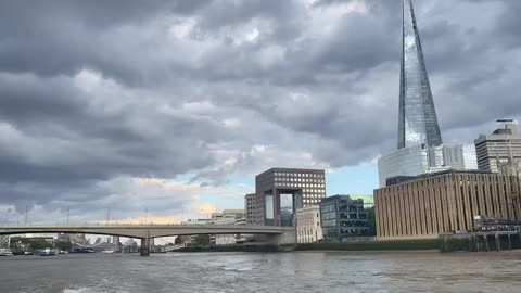 sea ​​view of london