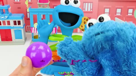 Cookie Monster Missing Numbers Educational Video for Toddlers!-7