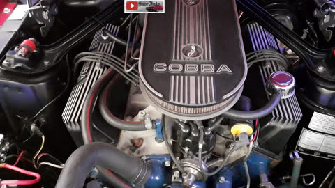 Ford Mustang 429 Boss engine and Cobra V8