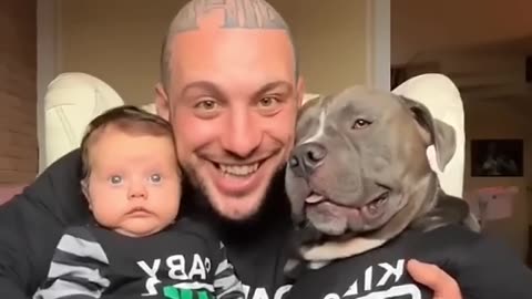 This dog was shocked when he heard his master's baby's heartbeat🥺❤️
