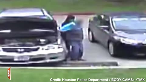 COWARDLY: Suspect STEALS WALLET from Elderly Man in Houston, TX