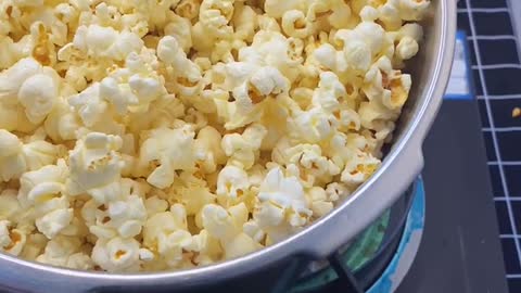 Ever try making your own popcorn at home