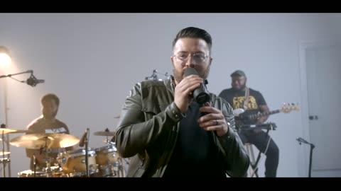 Danny Gokey - Love God Love People