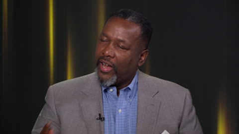 Wendell Pierce Slams Clarence Thomas To Chris Wallace Over Racism and Affirmative Action