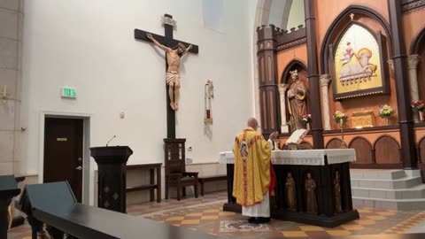 Sacred Heart; Adoration before Mass; homily on helping the complainer